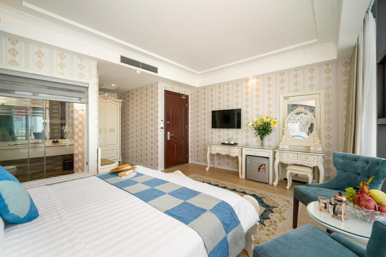 Royal Beach Hotel By Thg دا نانغ المظهر الخارجي الصورة