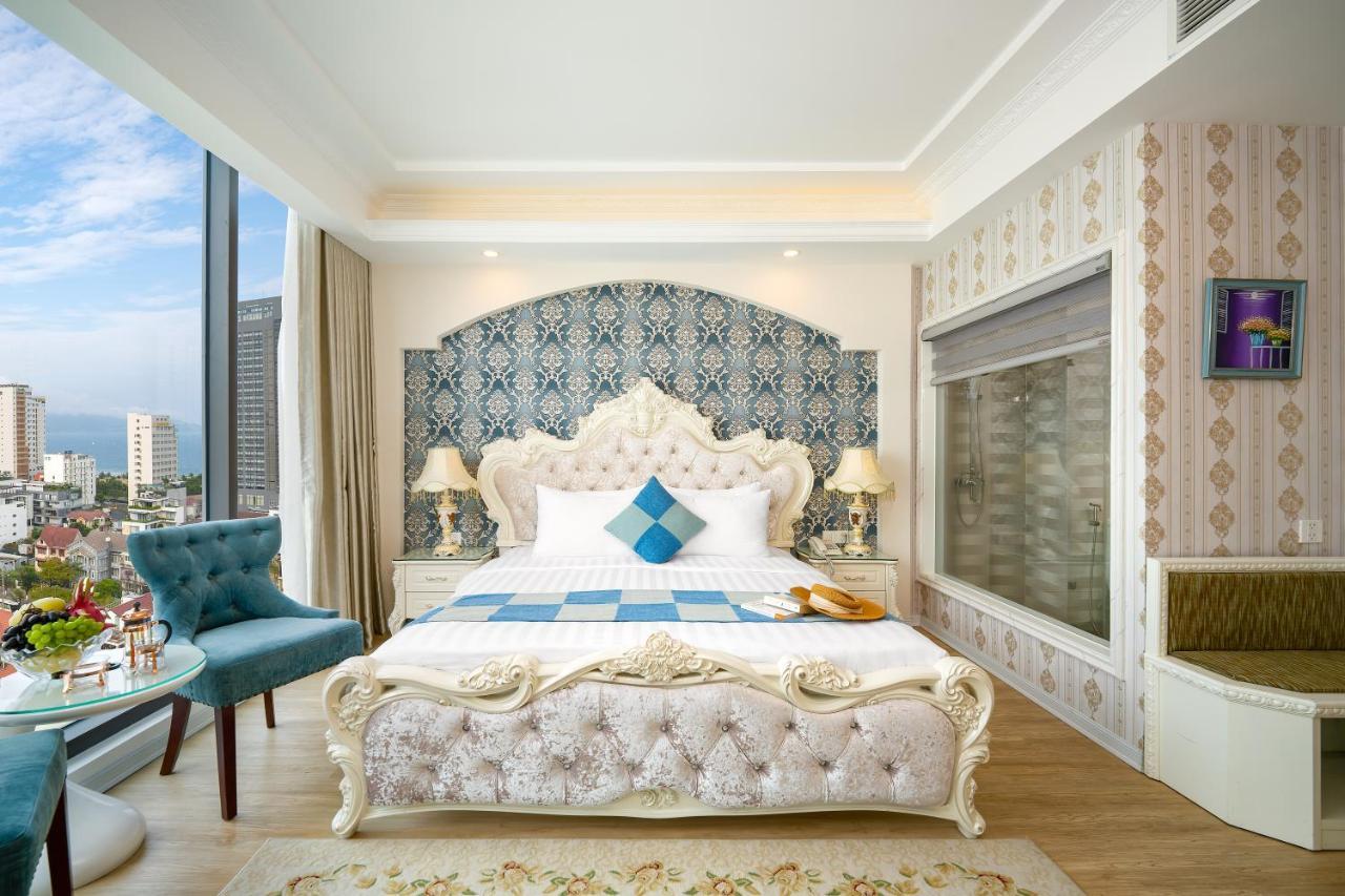 Royal Beach Hotel By Thg دا نانغ المظهر الخارجي الصورة