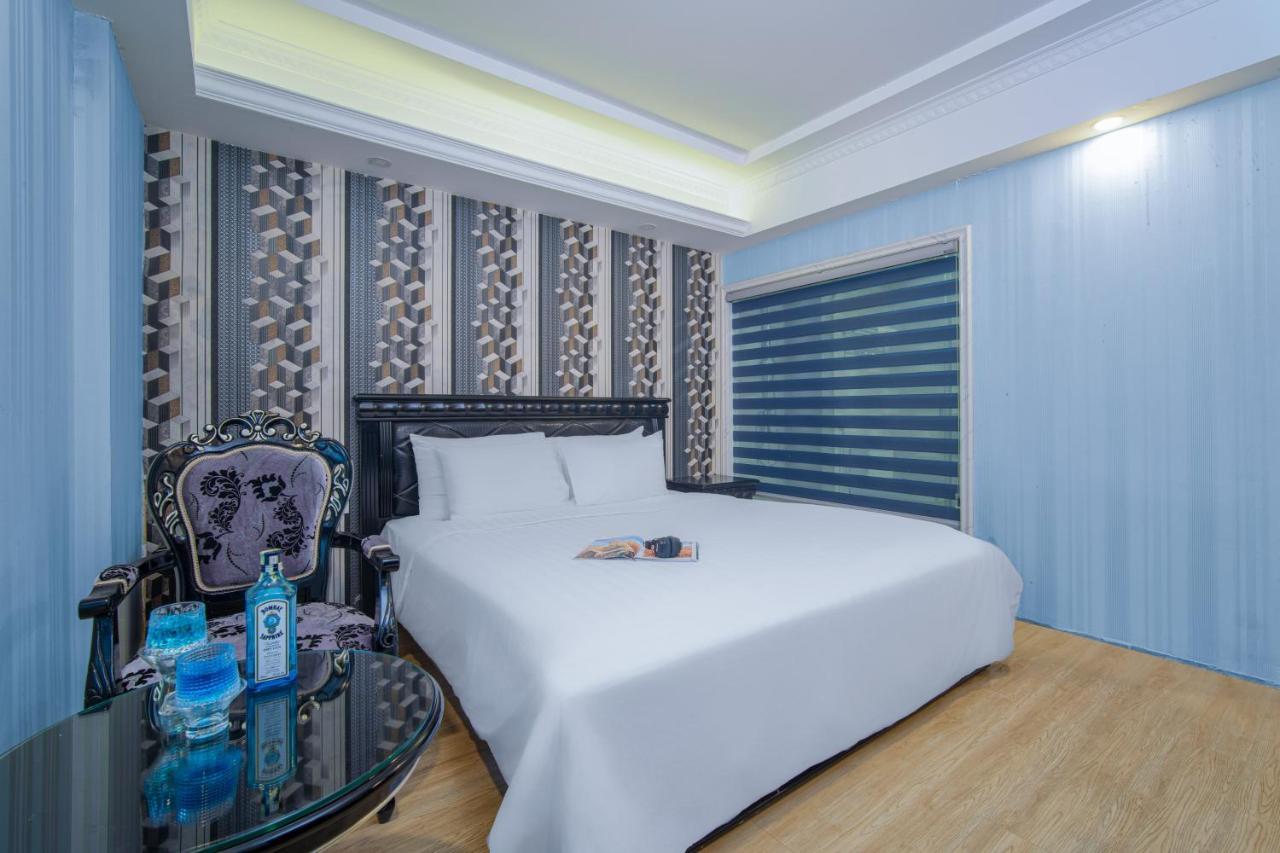 Royal Beach Hotel By Thg دا نانغ المظهر الخارجي الصورة