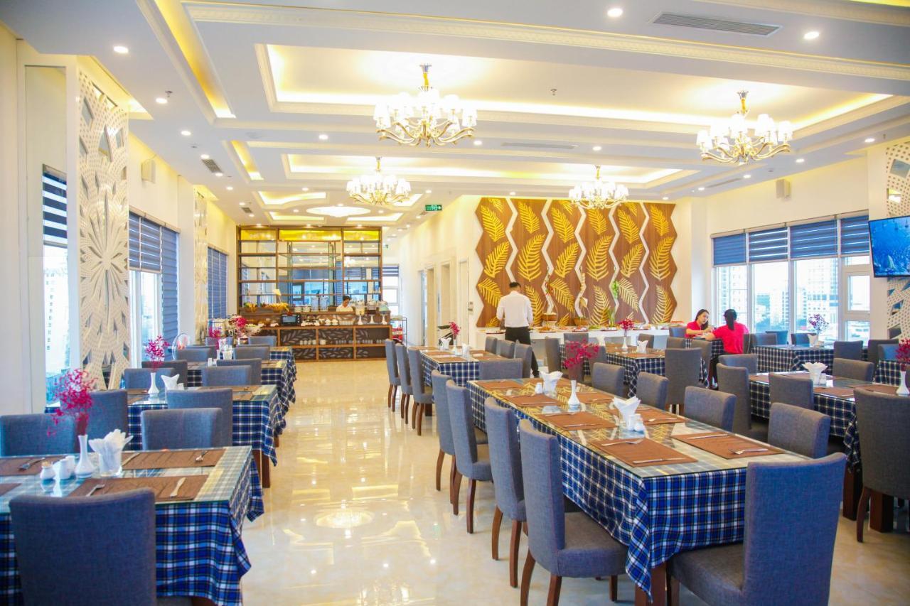 Royal Beach Hotel By Thg دا نانغ المظهر الخارجي الصورة